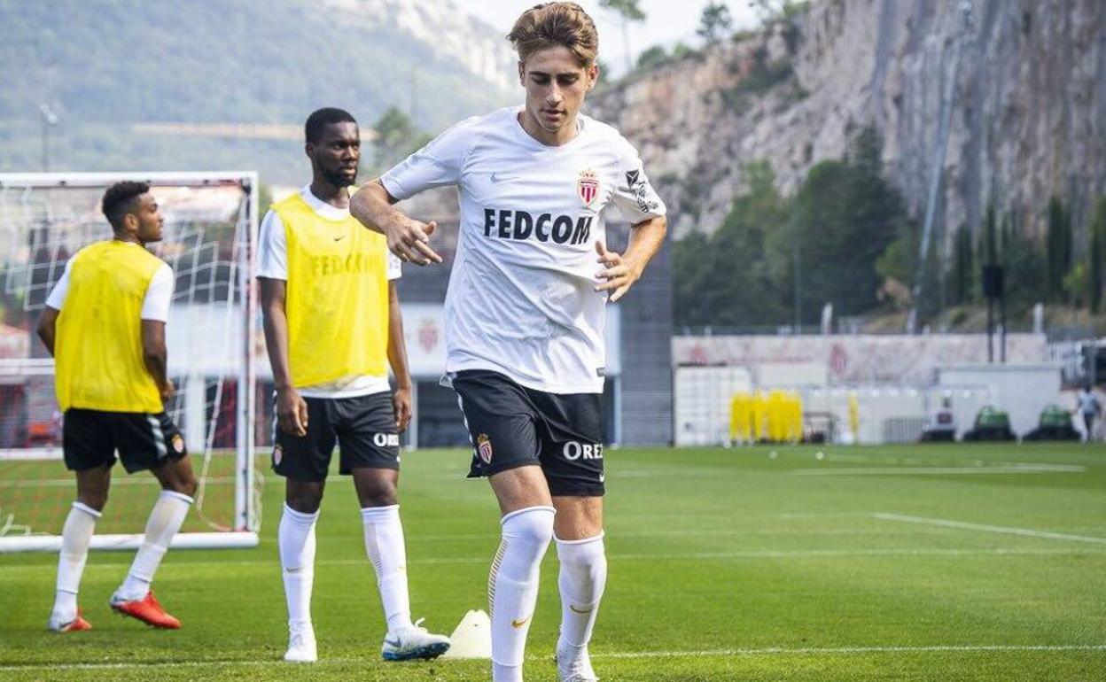 Robert Navarro, nuevo jugador de la Real Sociedad para las próximas